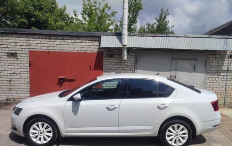 Skoda Octavia, 2017 год, 1 800 000 рублей, 3 фотография