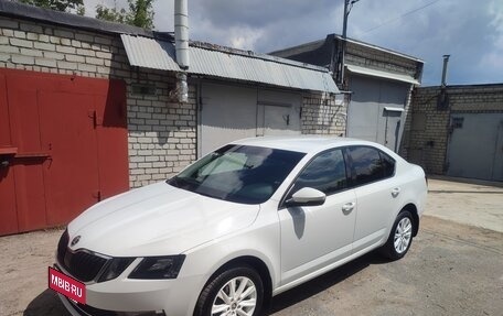 Skoda Octavia, 2017 год, 1 800 000 рублей, 2 фотография
