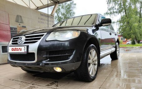 Volkswagen Touareg III, 2006 год, 900 000 рублей, 2 фотография