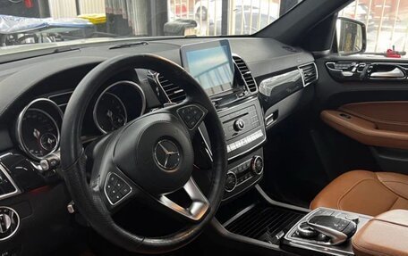 Mercedes-Benz GLS, 2016 год, 3 500 000 рублей, 5 фотография