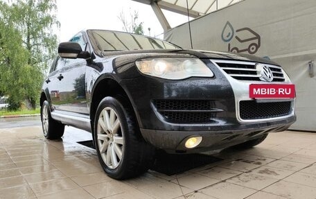 Volkswagen Touareg III, 2006 год, 900 000 рублей, 11 фотография