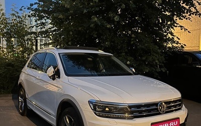 Volkswagen Tiguan II, 2019 год, 3 350 000 рублей, 1 фотография