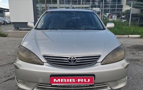 Toyota Camry V40, 2004 год, 850 000 рублей, 2 фотография