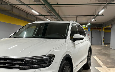 Volkswagen Tiguan II, 2019 год, 3 350 000 рублей, 5 фотография