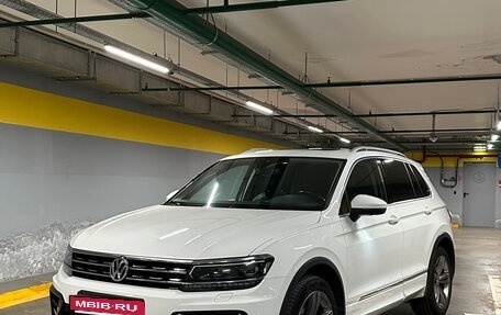 Volkswagen Tiguan II, 2019 год, 3 350 000 рублей, 2 фотография