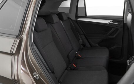 Volkswagen Tiguan II, 2019 год, 2 217 040 рублей, 7 фотография