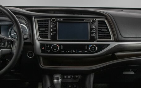 Toyota Highlander III, 2019 год, 3 195 000 рублей, 15 фотография