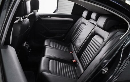 Volkswagen Passat B8 рестайлинг, 2019 год, 2 049 000 рублей, 9 фотография