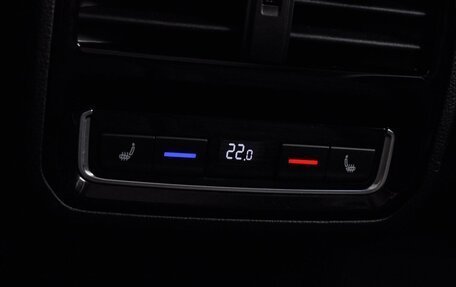 Volkswagen Passat B8 рестайлинг, 2019 год, 2 049 000 рублей, 17 фотография
