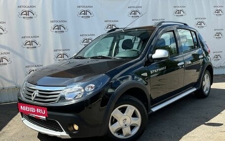 Renault Sandero I, 2012 год, 899 000 рублей, 2 фотография