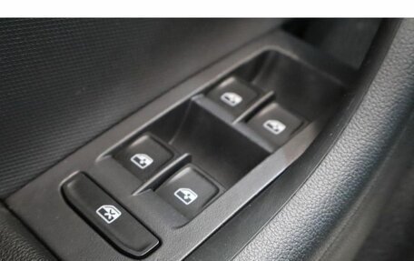 Volkswagen Polo VI (EU Market), 2020 год, 1 133 000 рублей, 13 фотография
