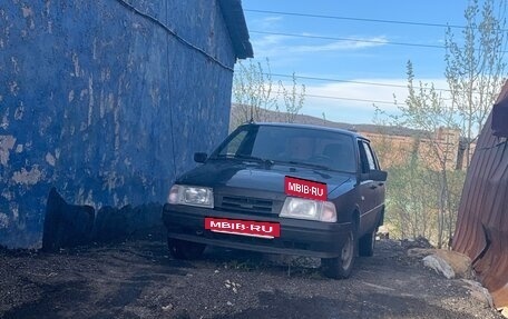 ИЖ 2126 «Ода», 2004 год, 140 000 рублей, 4 фотография