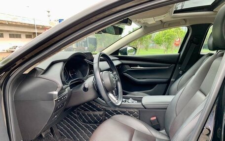 Mazda 3, 2021 год, 1 685 000 рублей, 9 фотография