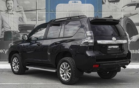 Toyota Land Cruiser Prado 150 рестайлинг 2, 2017 год, 3 149 000 рублей, 2 фотография