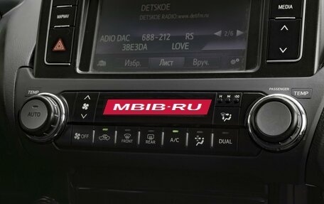 Toyota Land Cruiser Prado 150 рестайлинг 2, 2017 год, 3 149 000 рублей, 12 фотография