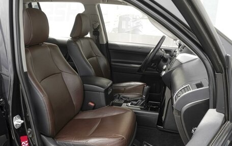 Toyota Land Cruiser Prado 150 рестайлинг 2, 2017 год, 3 149 000 рублей, 8 фотография