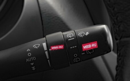 Toyota Land Cruiser Prado 150 рестайлинг 2, 2017 год, 3 149 000 рублей, 16 фотография