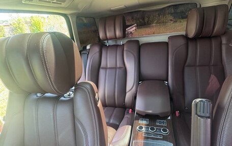 Land Rover Range Rover IV рестайлинг, 2014 год, 3 970 000 рублей, 3 фотография