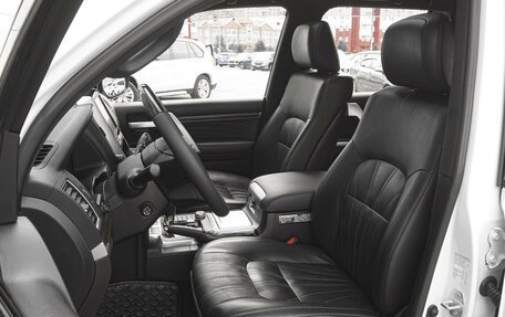 Toyota Land Cruiser 200, 2018 год, 8 099 000 рублей, 10 фотография