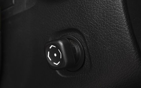 Toyota Land Cruiser 200, 2018 год, 8 099 000 рублей, 21 фотография