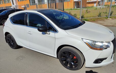 Citroen DS4, 2015 год, 900 000 рублей, 3 фотография