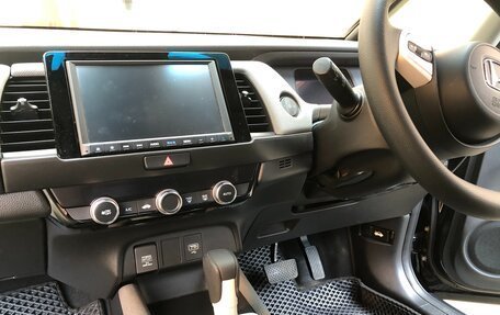 Honda Fit, 2020 год, 1 700 000 рублей, 20 фотография