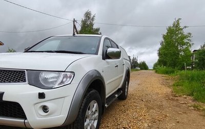 Mitsubishi L200 IV рестайлинг, 2013 год, 1 680 000 рублей, 1 фотография