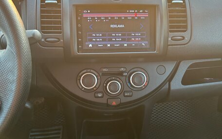 Nissan Note II рестайлинг, 2010 год, 680 000 рублей, 16 фотография