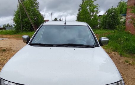 Mitsubishi L200 IV рестайлинг, 2013 год, 1 680 000 рублей, 6 фотография
