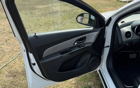 Chevrolet Cruze II, 2012 год, 769 000 рублей, 3 фотография