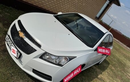 Chevrolet Cruze II, 2012 год, 769 000 рублей, 6 фотография