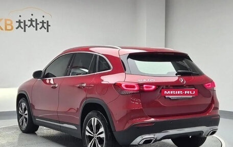 Mercedes-Benz GLA, 2021 год, 2 620 000 рублей, 3 фотография