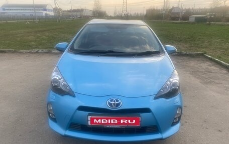 Toyota Aqua I, 2014 год, 950 000 рублей, 1 фотография