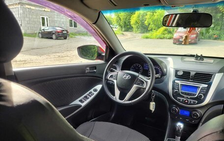 Hyundai Solaris II рестайлинг, 2012 год, 780 000 рублей, 4 фотография