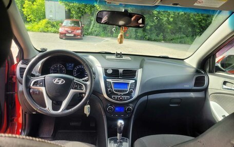 Hyundai Solaris II рестайлинг, 2012 год, 780 000 рублей, 9 фотография