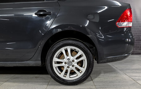 Volkswagen Polo VI (EU Market), 2010 год, 700 000 рублей, 18 фотография