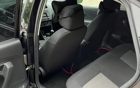 Volkswagen Polo VI (EU Market), 2011 год, 720 000 рублей, 12 фотография
