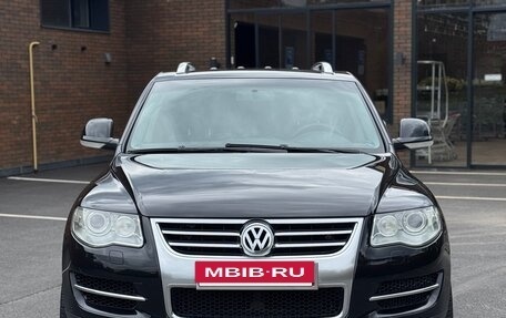 Volkswagen Touareg III, 2009 год, 1 370 000 рублей, 2 фотография