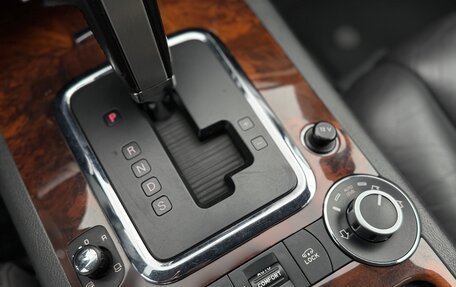 Volkswagen Touareg III, 2009 год, 1 370 000 рублей, 27 фотография