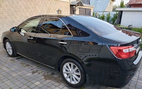 Toyota Camry, 2013 год, 2 150 000 рублей, 4 фотография