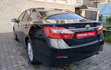 Toyota Camry, 2013 год, 2 150 000 рублей, 5 фотография