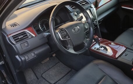 Toyota Camry, 2013 год, 2 150 000 рублей, 14 фотография