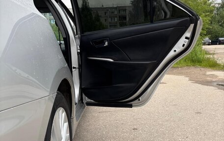 Toyota Camry, 2015 год, 2 000 000 рублей, 12 фотография