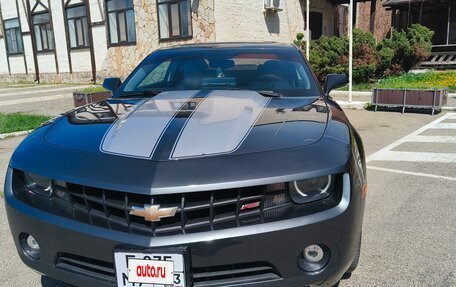 Chevrolet Camaro IV, 2010 год, 2 000 000 рублей, 4 фотография