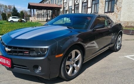 Chevrolet Camaro IV, 2010 год, 2 000 000 рублей, 2 фотография