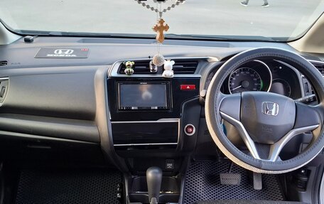 Honda Fit III, 2015 год, 1 300 000 рублей, 3 фотография