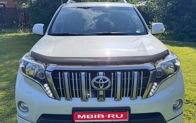 Toyota Land Cruiser Prado 150 рестайлинг 2, 2014 год, 4 100 000 рублей, 1 фотография