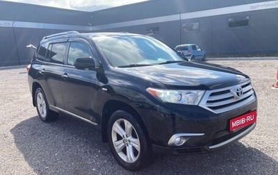 Toyota Highlander III, 2011 год, 1 880 000 рублей, 1 фотография
