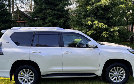 Toyota Land Cruiser Prado 150 рестайлинг 2, 2014 год, 4 100 000 рублей, 9 фотография