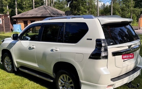 Toyota Land Cruiser Prado 150 рестайлинг 2, 2014 год, 4 100 000 рублей, 4 фотография